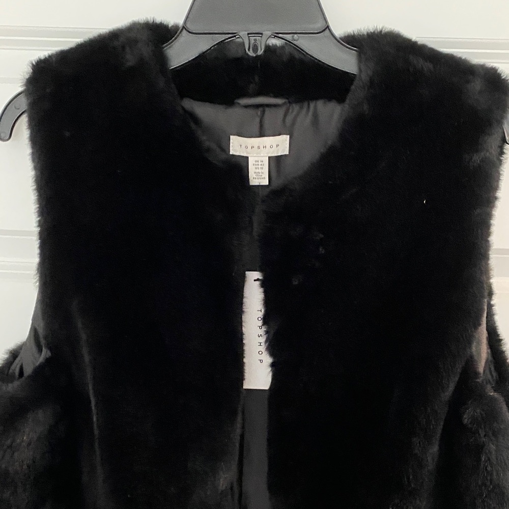 Topshop Elegant Black Faux Fur Vest 10 Women’s